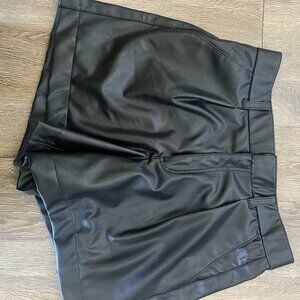 Abercrombie & Fitch Women's Tailored Vegan Leather Shorts